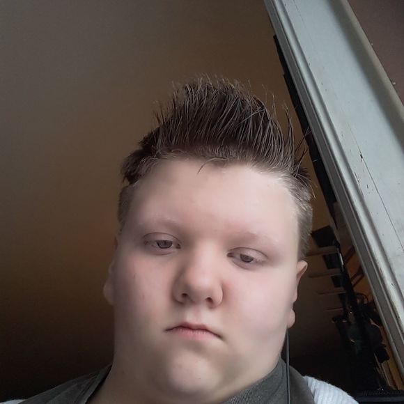 Meet your Posher, Joshua - Picture 1 of 1